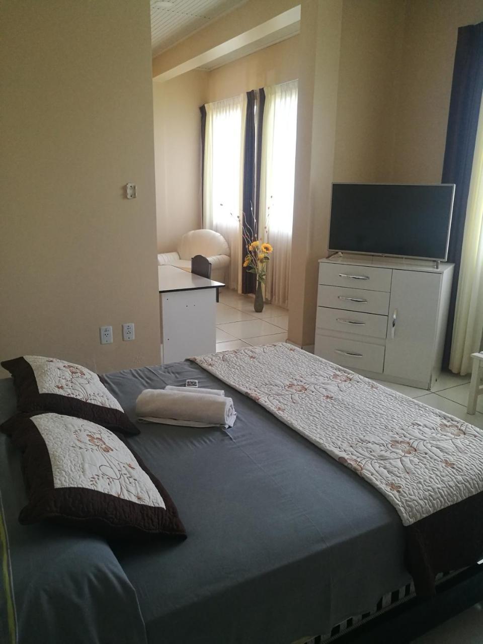 Dorado Hotel Cobija Buitenkant foto